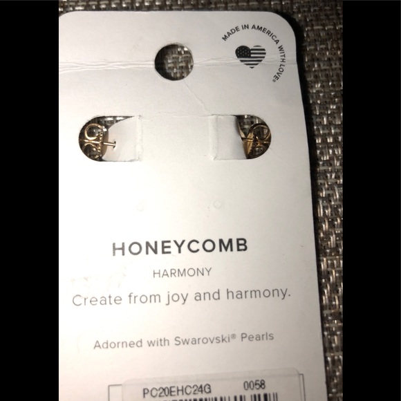 ALEX AND ANI SWAROVSKI PEARL HONEYCOMB EARRINGS - Picture 6 of 6